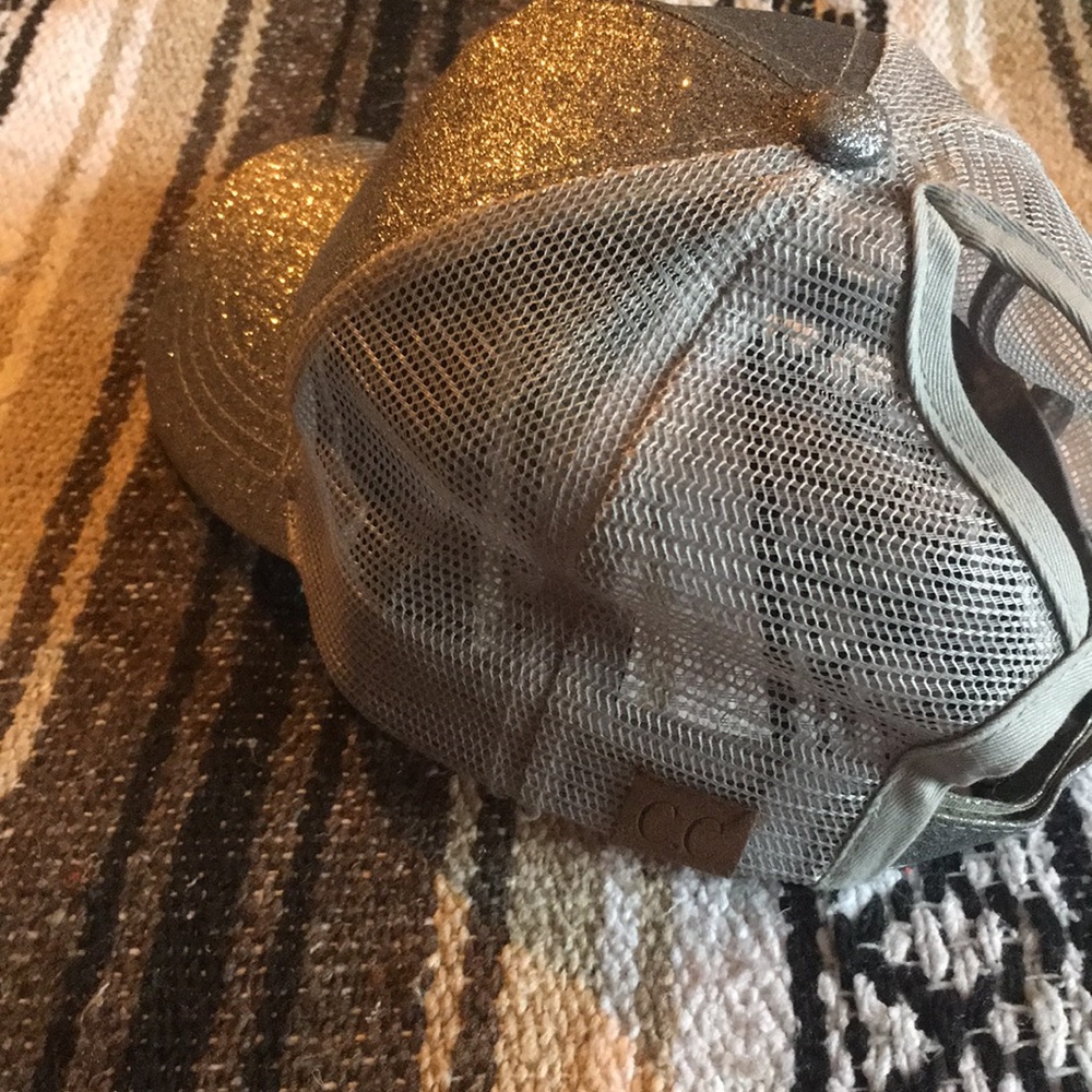 C.C. Cap - Picture 4 of 5